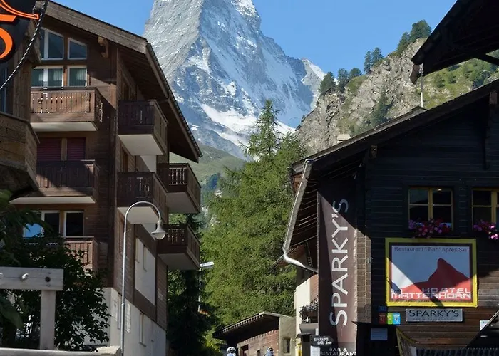 The Matterhorn Hostel Zermatt